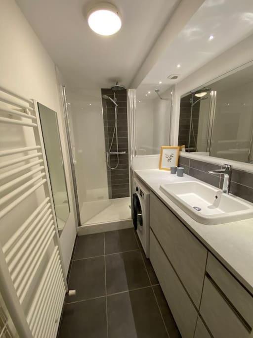 Appartement Les Corsaires Γκρανβίλ Εξωτερικό φωτογραφία